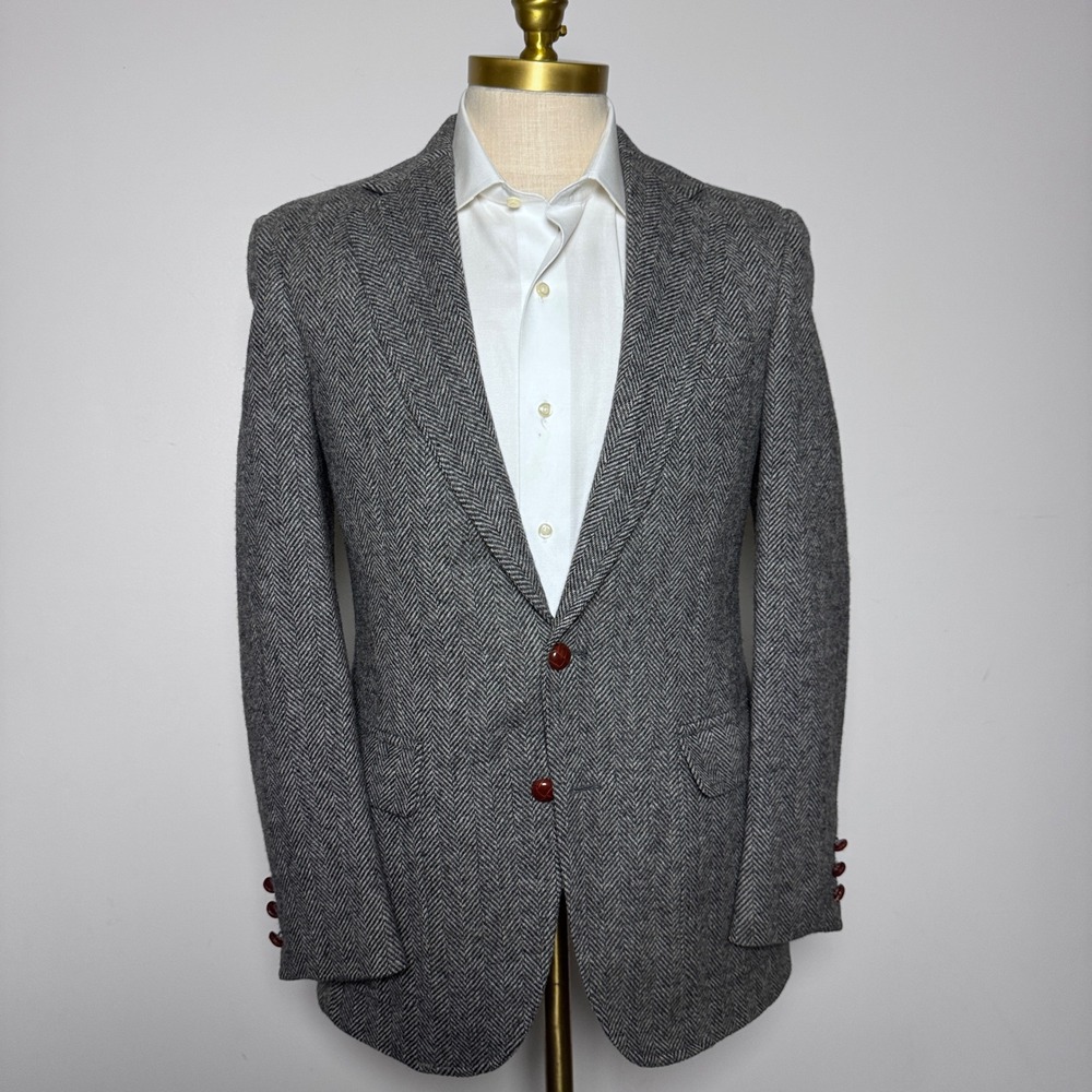 Vintage Lord & Taylor Tweed Sport Coat Mens 38R Gray Herringbone Wool Blazer